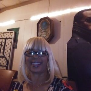 Meet your Posher, Cheryl